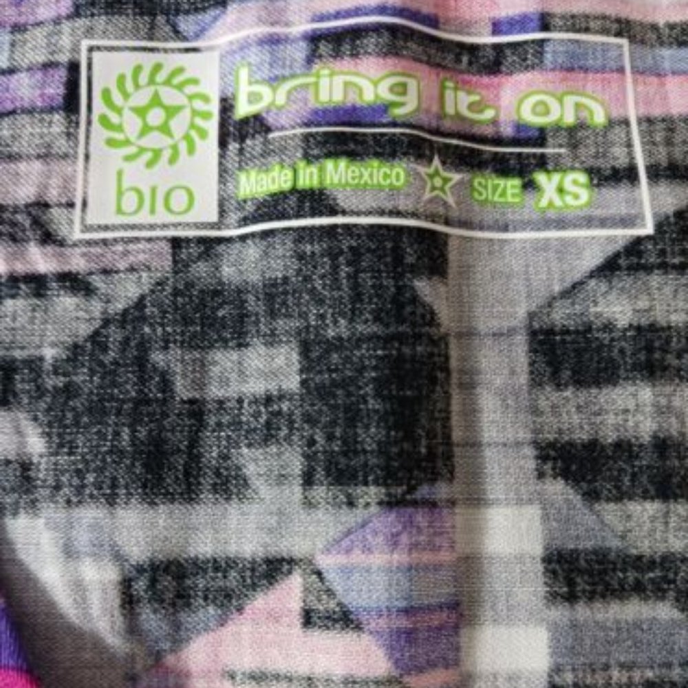 White Swan Bio Womens Scrub top Size XS Digital Static 5441 - Picture 4 of 6